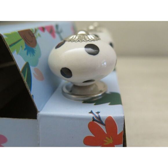 Instant Furniture Update Black/White Polka Dot Ceramic Pull Knobs, Set Of 6 - Picture 5 of 10